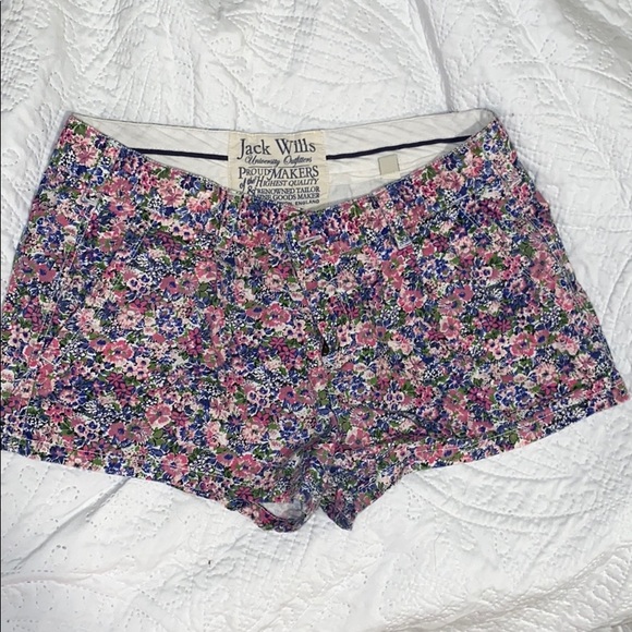 Jack Wills floral shorts - Picture 1 of 4